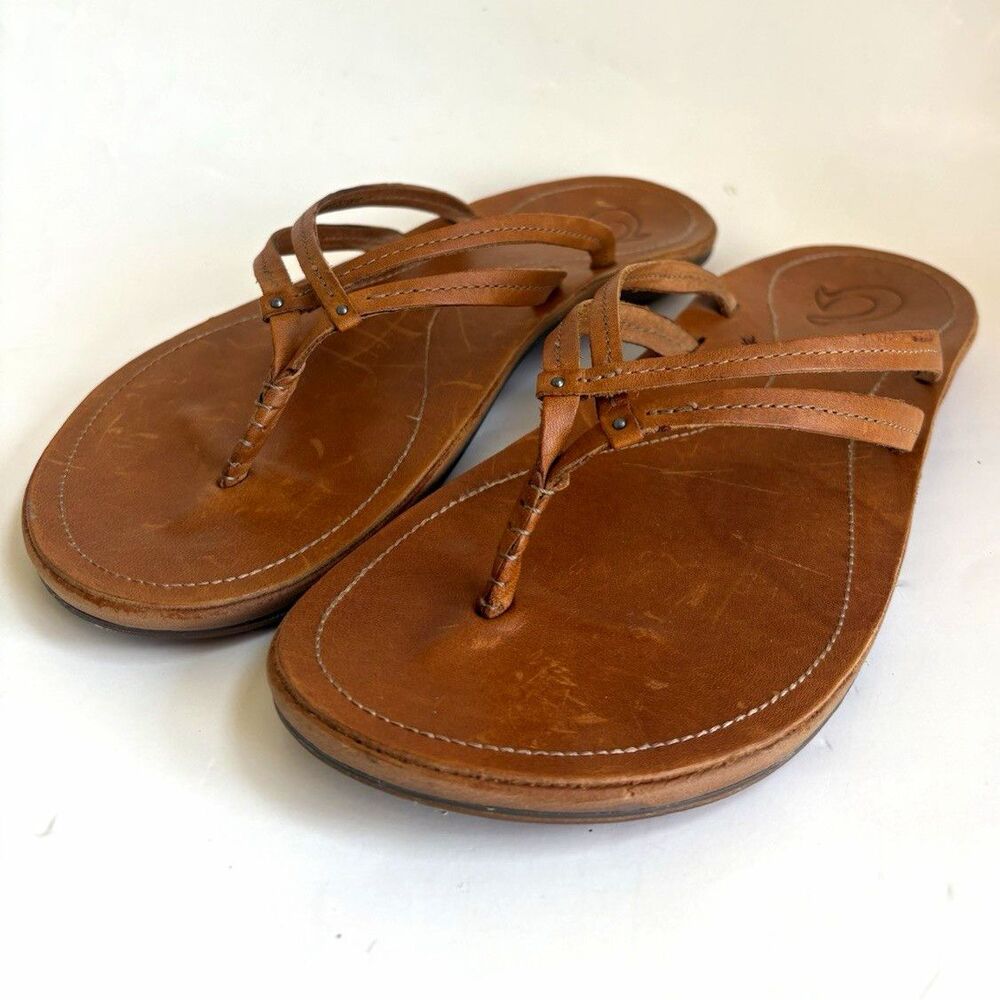 NWOB OluKai Kapehe Luana Brown Leather Thong Sandals Comfort Straps Womens 10